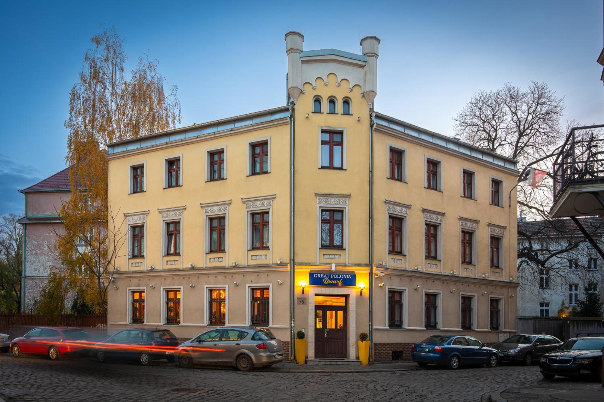 Great Polonia Dwarf Wroclaw Bed & Breakfast Ngoại thất bức ảnh